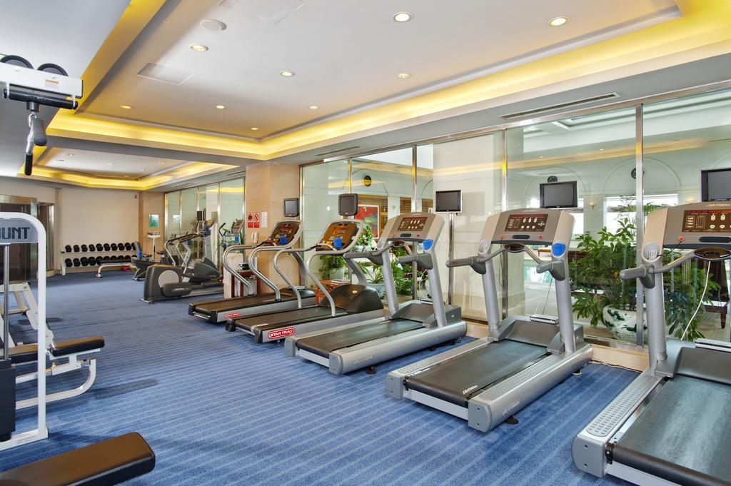 Holiday Inn Sea View تشنهوانغداو المرافق الصورة