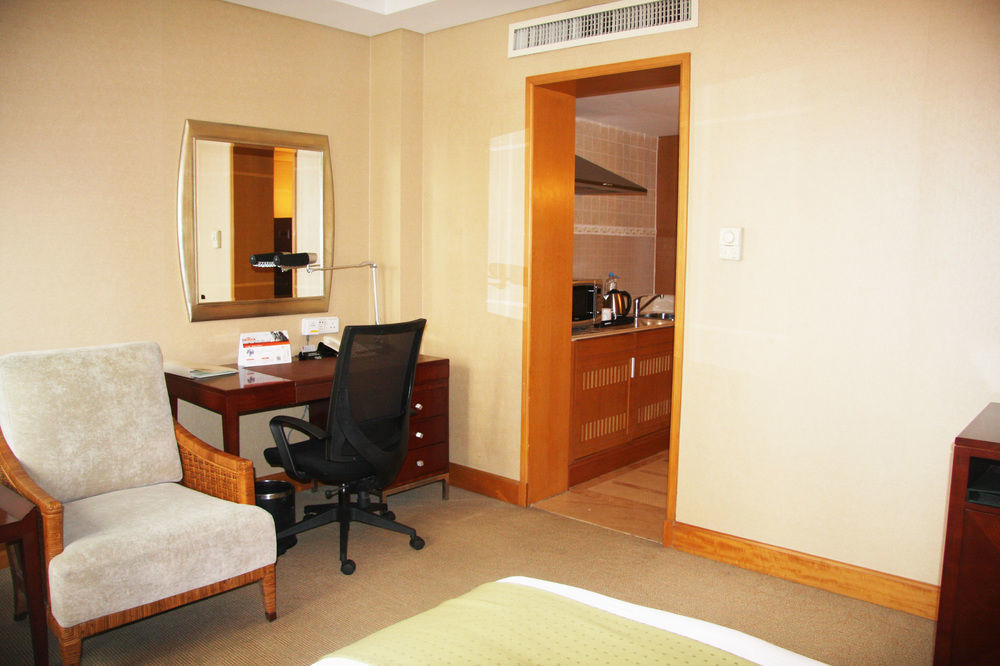 Holiday Inn Sea View تشنهوانغداو المظهر الخارجي الصورة